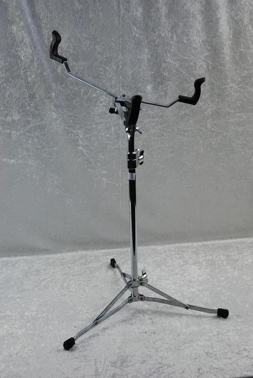 Tama Snarestand hoog voor staand of tom flatbase  <25250770>, Muziek en Instrumenten, Instrumenten | Onderdelen, Gebruikt, Drums of Percussie