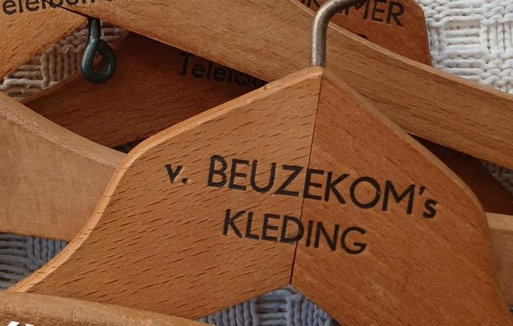 oude kleerhanger Gorkum/Hardinxveld, Verzamelen, Merken en Reclamevoorwerpen, Gebruikt, Gebruiksvoorwerp, Ophalen of Verzenden