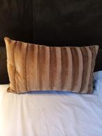 Claudi sierkussen terracotta, Huis en Inrichting, Woonaccessoires | Kussens, Ophalen of Verzenden, Vierkant