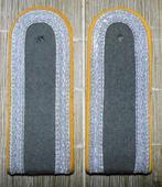 DDR (Oost-Duitsland) - schouderstukken Unteroff Nachrichten, Verzamelen, Militaria | Algemeen, Ophalen of Verzenden, Landmacht