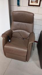 Lederen Relaxfauteuil Elektrisch, Gebruikt, Ophalen of Verzenden, 75 tot 100 cm, Modern