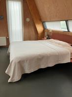 Creme-kleurig sprei 255x245, Huis en Inrichting, Ophalen of Verzenden, Zo goed als nieuw, Tweepersoons, Overige typen