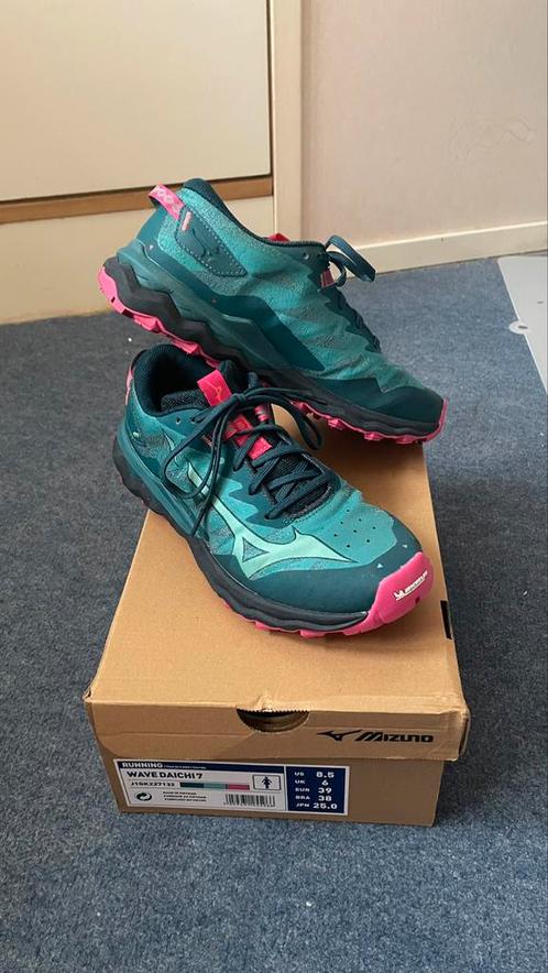 Mizuno Wave Daichi maat 39, Sport en Fitness, Loopsport en Atletiek, Zo goed als nieuw, Hardloopschoenen, Hardlopen, Overige merken