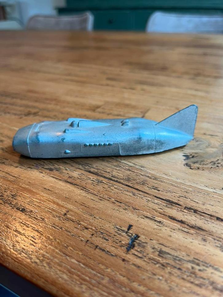 Dinky toys ‘vuurpijl’, Hobby en Vrije tijd, Modelauto's | 1:43, Gebruikt, Auto, Dinky Toys, Ophalen of Verzenden