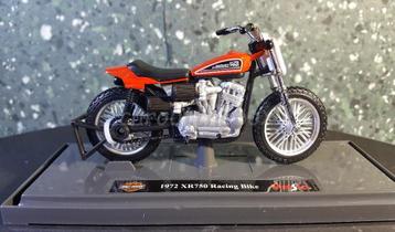 Harley Davidson racing bike XR750 1:18 Maisto MA199