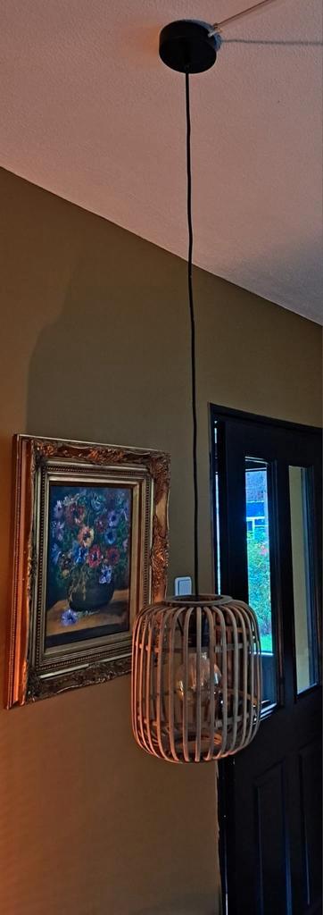 Mooie hanglamp van bamboe, Huis en Inrichting, Lampen | Hanglampen, Zo goed als nieuw, Minder dan 50 cm, Hout, Ophalen