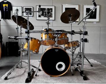 ADAMS Drumstel + Gibraltar Rack - Perfecte Staat! beschikbaar voor biedingen