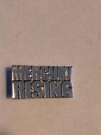 Mercury Rising Bruce Willis film tv vintage logo pin RARE, Verzamelen, Speldjes, Pins en Buttons, Verzenden, Gebruikt