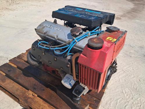 Goedlopende volvo penta aq145 A met dashboard, Watersport en Boten, Buiten- en Binnenboordmotoren, Gebruikt, Benzine, Binnenboordmotor