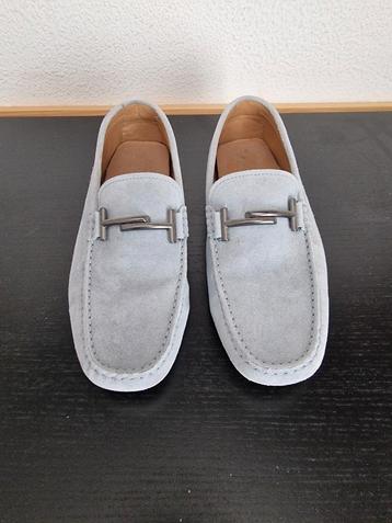 Tod's loafers - maat 8 - Suede beschikbaar voor biedingen