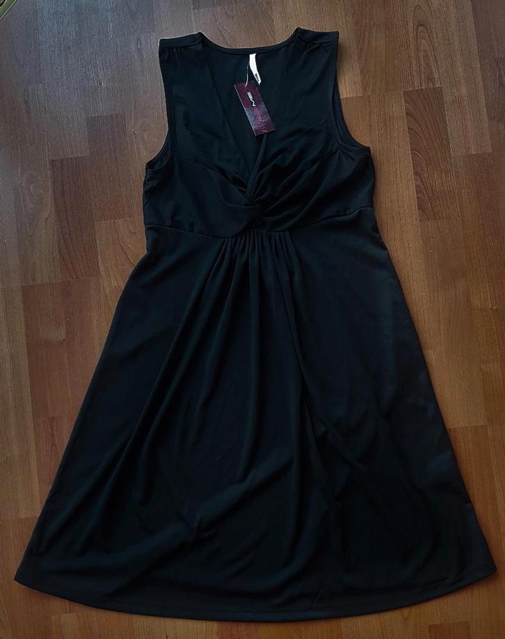 LEUKE KLEDING VOOR KERST, OUD EN NIEUW OF GALA div. maten, Kleding | Dames, Gelegenheidskleding, Zo goed als nieuw, Cocktailjurk