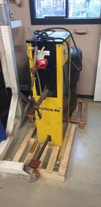 Puntlasmachine Varios VP5/V - Gebruikt, Doe-het-zelf en Verbouw, Gereedschap | Lasapparaten, Ophalen, Gebruikt, Minder dan 150 ampère