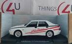 MCG 1:18 Alfa Romeo 75 Turbo Evoluzione wit/rood nieuw, Hobby en Vrije tijd, Modelauto's | 1:18, Ophalen of Verzenden, Nieuw, Auto