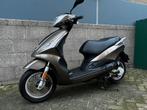 Piaggio New Fly, Ophalen of Verzenden, Zo goed als nieuw, Benzine, Fly
