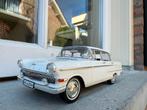 1:18 Opel Kapitan Ivory White 1959 Revell 08446 / JJTOP, Hobby en Vrije tijd, Modelauto's | 1:18, Auto, Shop@carrera-toys.com