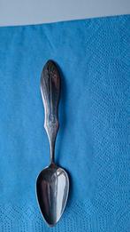 5 zilveren theelepeltjes in cassette, Ophalen