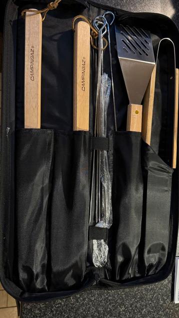 Campingaz BBQ Accessoires Set - Zo Goed Als Nieuw beschikbaar voor biedingen
