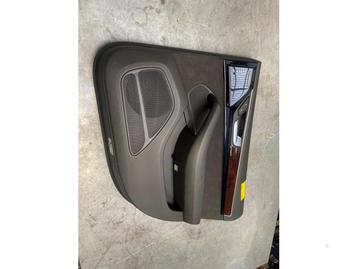 Portierbekleding 4Deurs links-achter van een Audi A8 beschikbaar voor biedingen