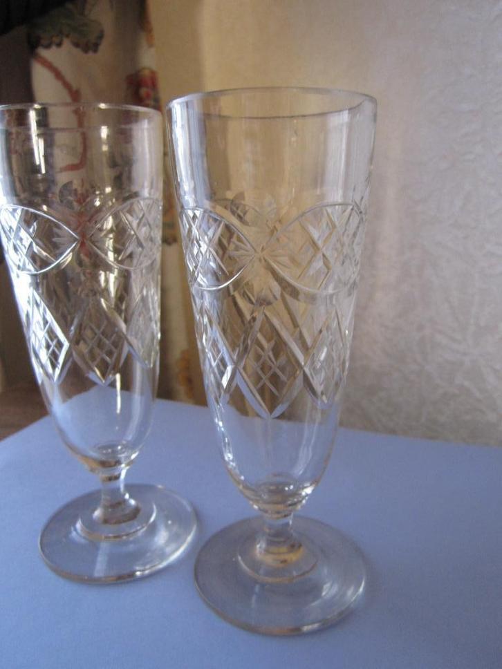 Twee antieke kristal absinth glazen - dikwandig - geslepen, Antiek en Kunst, Antiek | Glas en Kristal, Verzenden