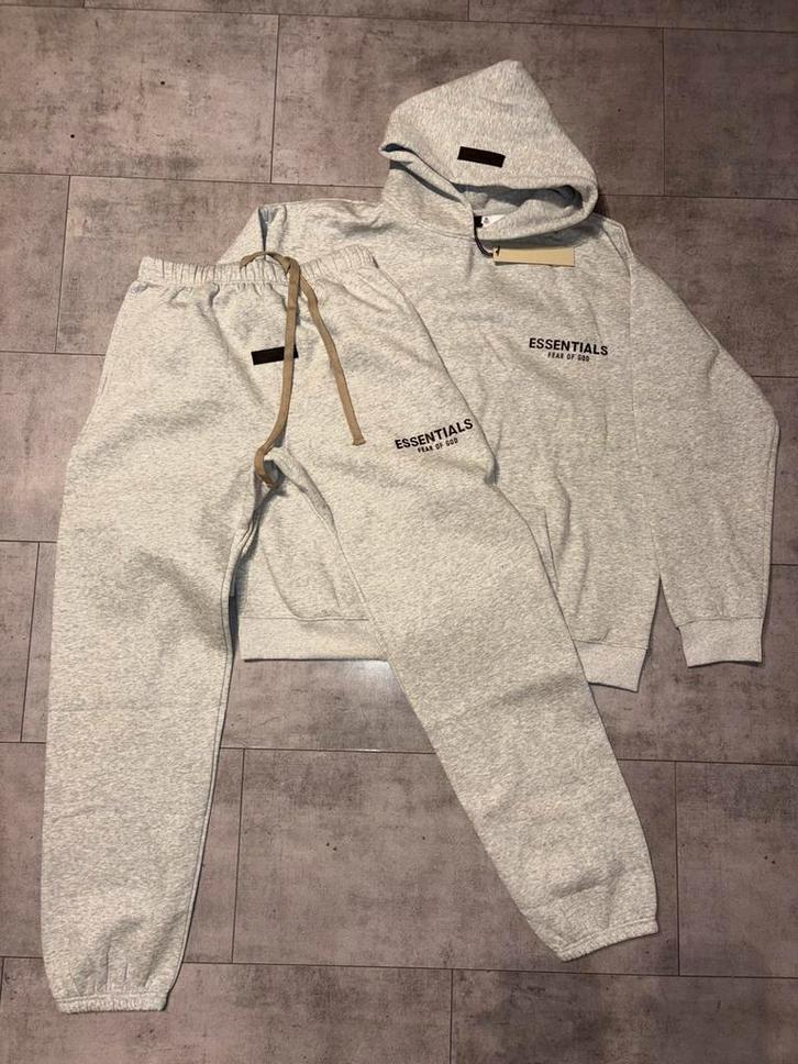 Fear of God Essentials FW24 Light Heather Full Set – Maat L, Kleding | Heren, Heren-kledingpakketten, Zo goed als nieuw, Maat 52/54 (L)