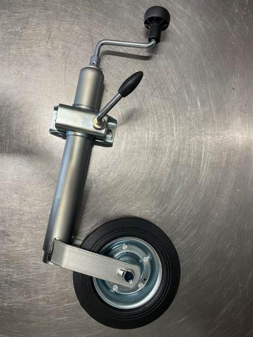 Trailer neuswiel 48mm met klem €22,50 beschikbaar voor biedingen