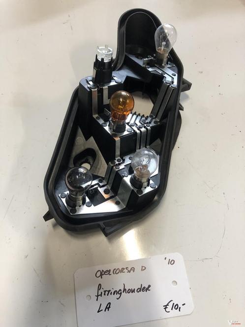 Opel Corsa D 1.2 16v 2010  Fittinghouder linksachter, Auto-onderdelen, Verlichting, Gebruikt, Ophalen of Verzenden