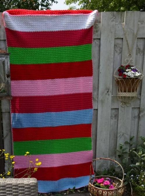 Handgemaakte unieke woondeken, 200 x 90 cm, Huis en Inrichting, Woonaccessoires | Plaids en Woondekens, Nieuw, Ophalen of Verzenden