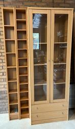 Boekenkast met glazen deuren / Vitrinekast / kleur: Beuken, Huis en Inrichting, Ophalen, Glas, Zo goed als nieuw, Minder dan 150 cm