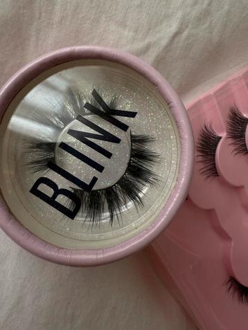 Blink nep wimpers NIEUW beschikbaar voor biedingen