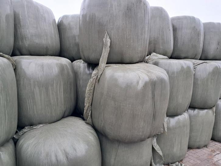 Midi balen, hooi, stro en diverse soorten bodembedekking, Dieren en Toebehoren, Dierenvoeding, Vee, Ophalen of Verzenden