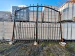 Ijzeren poort 240 cm breed / 162 tot 214 cm hoog, Tuin en Terras, Ophalen of Verzenden, Gebruikt, IJzer, Sierhekwerk
