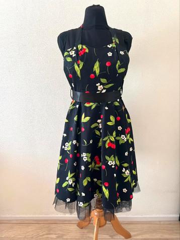 Nieuwe swingdress met kersjes en bloemen  beschikbaar voor biedingen