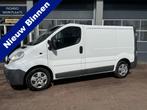 Opel Vivaro 2.0 CDTI L1H1Bj 2011 1e eigenaar ! Airco,Trekhaa, Auto's, Voorwielaandrijving, Stof, Wit, Origineel Nederlands