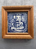 2 Delfts blauwe tegels in houten lijst van Jan Luyken, Antiek en Kunst, Ophalen of Verzenden