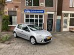 Renault Clio 1.2 Special Line 5deurs navi airco, Voorwielaandrijving, 535 kg, Gebruikt, 4 cilinders
