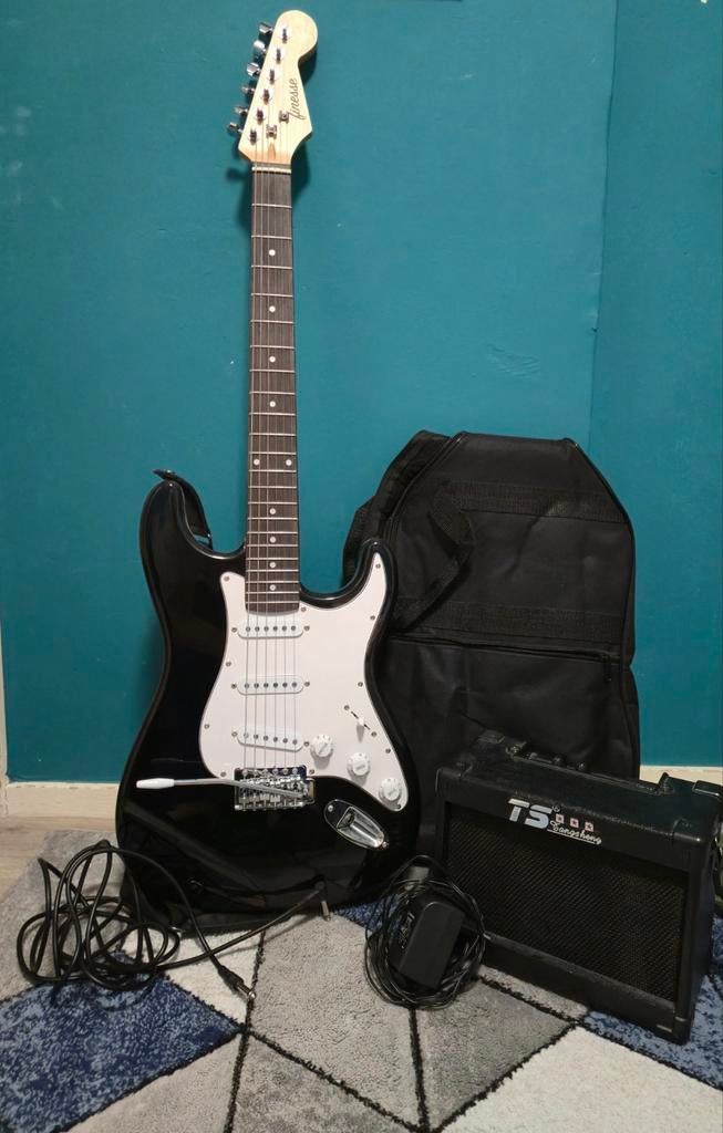 Elektrische gitaar zo goed als nieuw + versterker, Ophalen