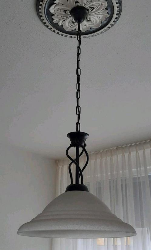 2 Prachtige hanglampen met zwart gietijzer & glazen kelk, Huis en Inrichting, Lampen | Hanglampen, Zo goed als nieuw, 75 cm of meer