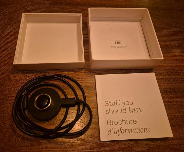 Oura Ring goud Gen 2 Heritage Maat 8 - Incl. lader & doos, Sieraden, Tassen en Uiterlijk, Activity trackers, Gebruikt, Android