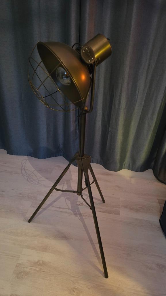 Vintage stalamp (Koopje!), Huis en Inrichting, Lampen | Vloerlampen, Zo goed als nieuw, 150 tot 200 cm, Metaal, Ophalen