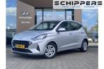 Hyundai i10 1.0 Comfort (bj 2022), Auto's, Hyundai, Te koop, 300 kg, Zilver of Grijs, Benzine