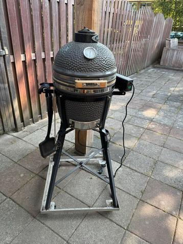 Grizzley BBQ - Compact beschikbaar voor biedingen