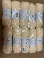 10 bollen yarn and colors joy, Ophalen of Verzenden, Zo goed als nieuw, Breien of Haken, Wol of Garen