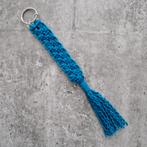 Handgemaakte Macramé Sleutelhanger Blauw, Ophalen of Verzenden, Nieuw, Overige typen
