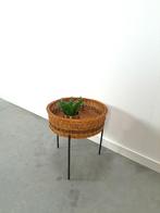 Rotan plantenrek met stalen voet, Ophalen, Gebruikt, 40 cm of meer, Rond