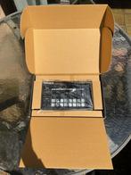 Roland MC-101 Groovebox, Ophalen, Nieuw, Roland