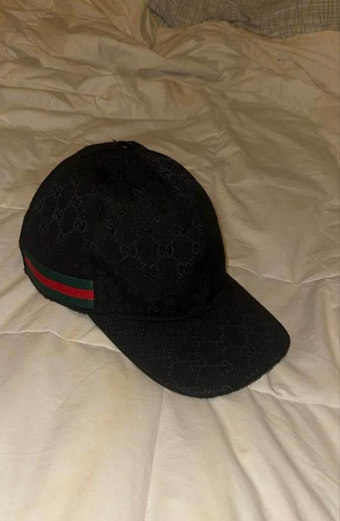 Gucci Pet - Maat M - Amper Gebruikt!, Kleding | Heren, Ophalen of Verzenden, Zo goed als nieuw, Pet