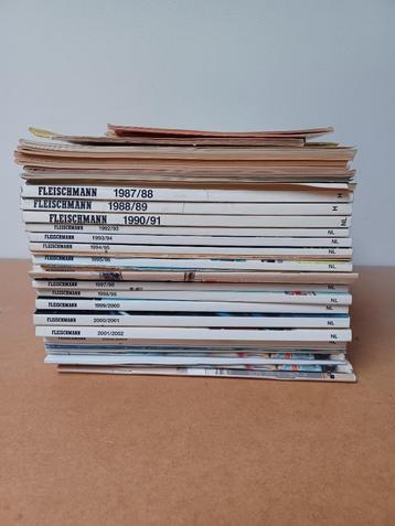 Diverse oude jaargangen Fleischmann catalogi beschikbaar voor biedingen