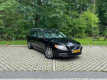 Volvo V70 1.6 T4 Summum Trekhaak Schuifdak beschikbaar voor biedingen