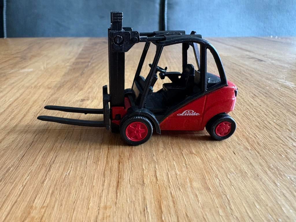 Siku 1/50 1722 Linde H30D vorkheftruck, Hobby en Vrije tijd, Ophalen of Verzenden, Zo goed als nieuw, Bus of Vrachtwagen, SIKU