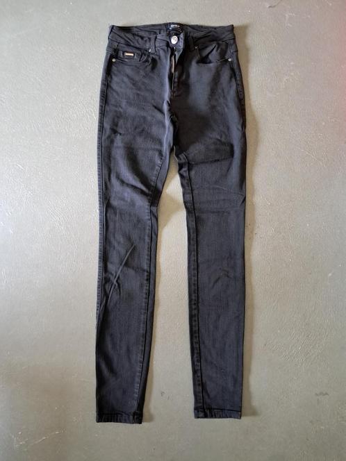 Leuke zwarte spijkerbroek, weinig gedragen, Kleding | Dames, Spijkerbroeken en Jeans, Zo goed als nieuw, W27 (confectie 34) of kleiner
